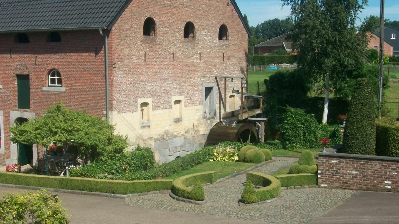 Villa 'Tmaelhof Voeren Exterior foto