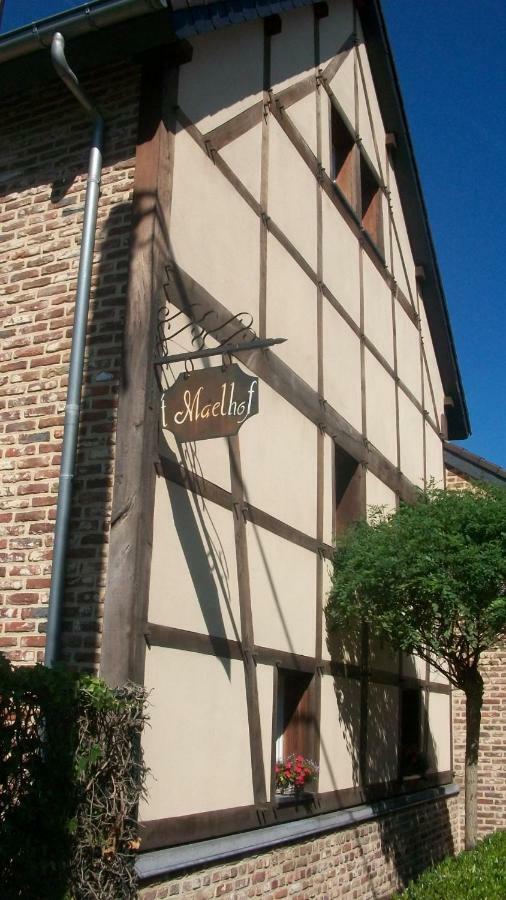 Villa 'Tmaelhof Voeren Exterior foto